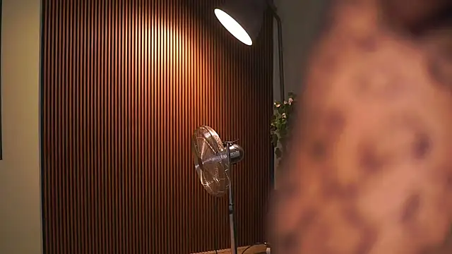 RavennaDArcy online show from November 13, 7:07 pm