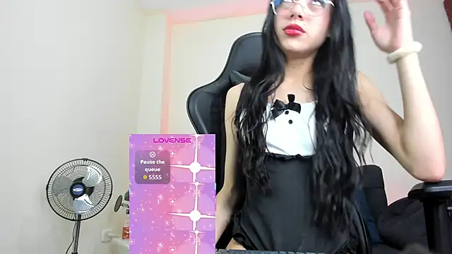 Nyra lux16 online show from November 12, 7:01 am