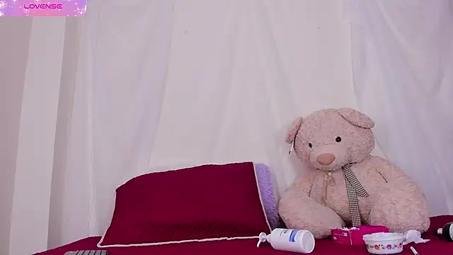 Nyra lux16 online show from January 17, 7:34 am