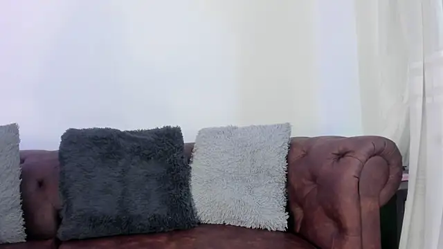 Niina26 online show from December 14, 3:24 am