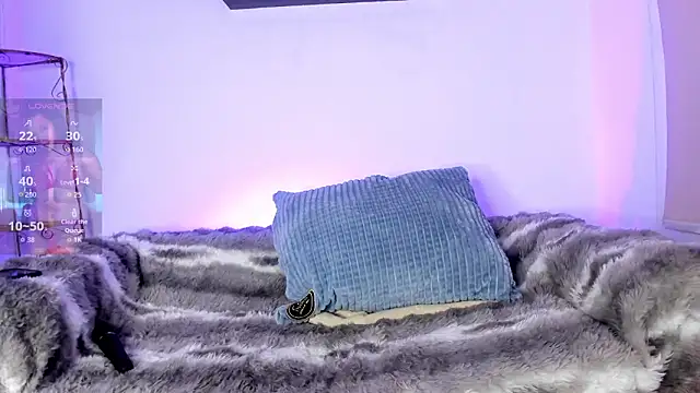 Niina26 online show from February 4, 12:00 pm