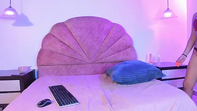 Niina26 online show from January 10, 12:22 pm