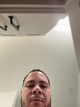 Snapshot of mixedswanger chatting on February 15, 9:19 am mixedswanger online show from February 15, 9:19 am