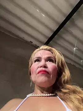 dirty mother3 online show from December 19, 3:58 pm