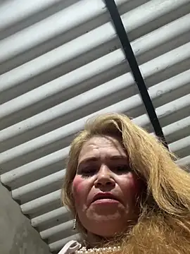 dirty mother3 online show from December 17, 3:22 am