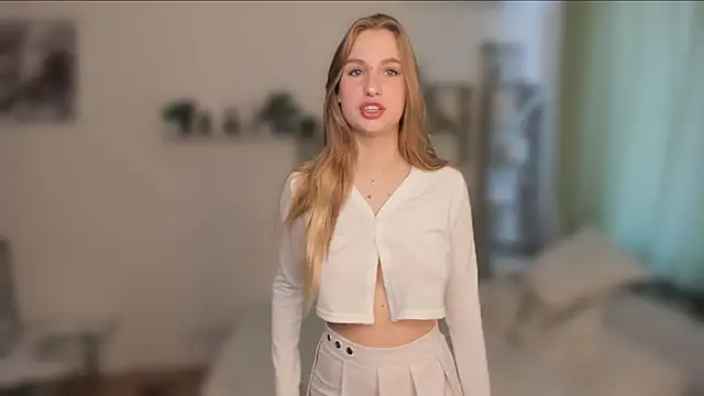 TawnyaVanschaick online show from March 15, 9:05 am