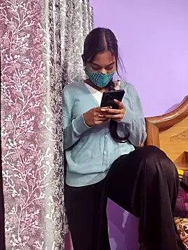 Student12th online show from November 26, 5:02 pm