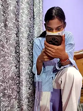 Student12th online show from November 13, 4:44 pm