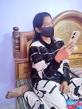 Student12th online show from December 20, 4:48 am