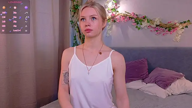 alice wond online show from May 11, 8:16 am