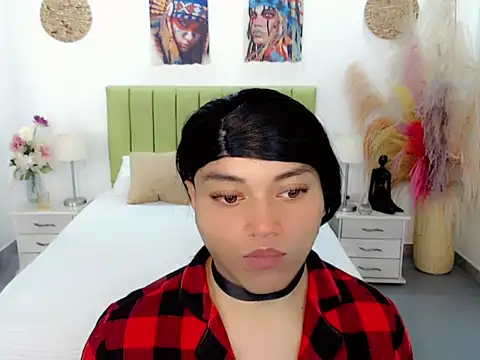 sebastian cruz  online show from March 9, 7:06 pm