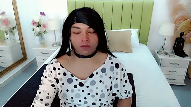 sebastian cruz  online show from March 25, 7:13 pm