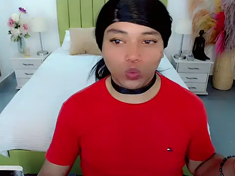 sebastian cruz  online show from March 15, 5:14 am