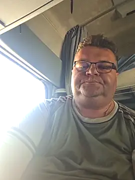 Snapshot of Grase44 chatting on May 26, 11:52 am Grase44 online show from May 26, 11:52 am