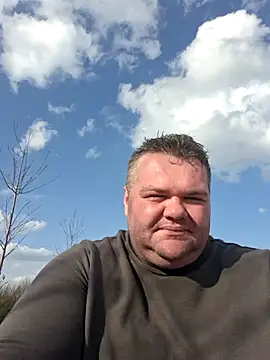 Grase44 online show from March 8, 3:15 pm