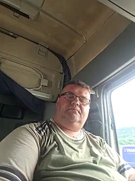 Snapshot of Grase44 chatting on June 10, 12:28 pm Grase44 online show from June 10, 12:28 pm