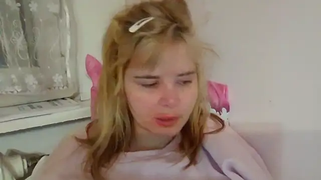 HornyElena online show from February 6, 5:42 pm