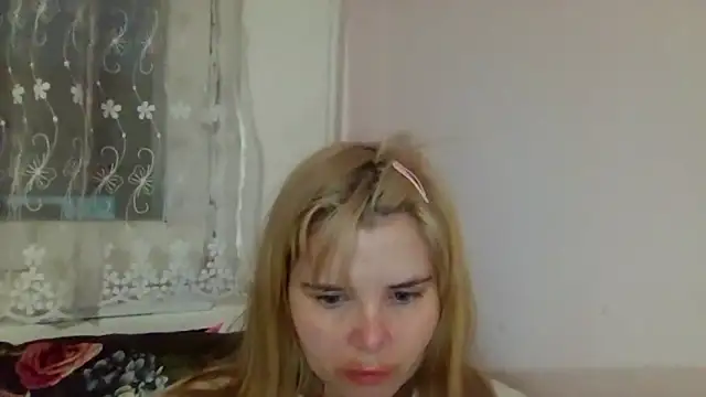 HornyElena online show from February 12, 4:29 pm