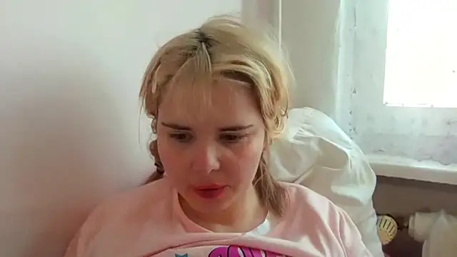 HornyElena online show from February 20, 3:36 pm