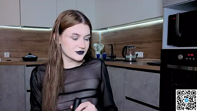 eshleeygreen online show from April 24, 5:15 pm