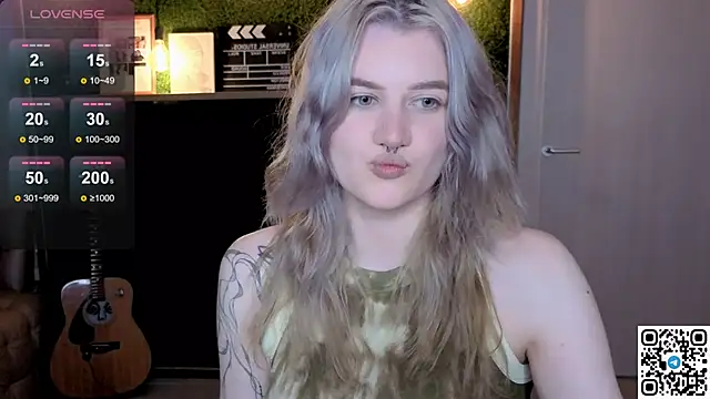 eshleeygreen online show from June 19, 9:31 pm