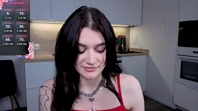 eshleeygreen online show from December 13, 8:04 pm