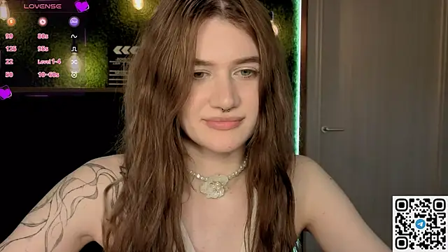 eshleeygreen online show from April 15, 7:29 pm