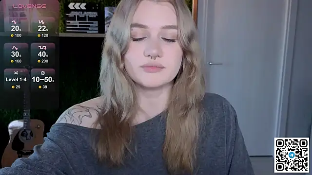 eshleeygreen online show from May 26, 1:42 pm