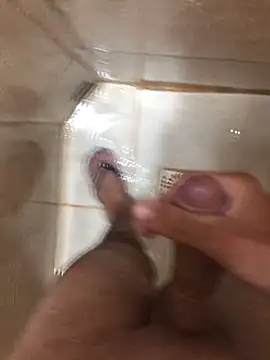 Snapshot of Luan1267 chatting on November 11, 8:14 pm Luan1267 online show from November 11, 8:14 pm