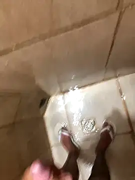 Snapshot of Luan1267 chatting on November 20, 5:02 pm Luan1267 online show from November 20, 5:02 pm