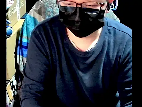 kk05483 online show from February 9, 6:06 pm