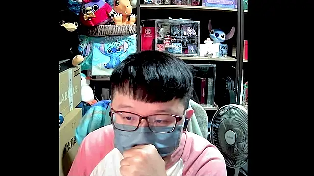 kk05483 online show from May 6, 4:33 pm