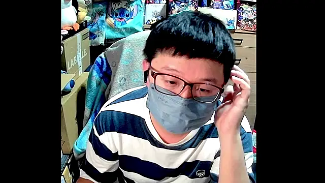 kk05483 online show from February 27, 7:14 pm