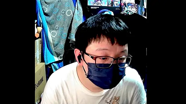 kk05483 online show from March 10, 4:44 pm