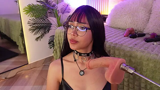  ViolletteNoir  online show from March 11, 9:09 pm