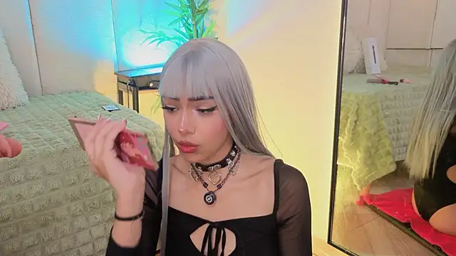  ViolletteNoir  online show from March 26, 8:51 pm