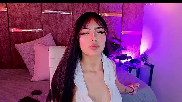  ViolletteNoir  online show from November 16, 8:02 pm