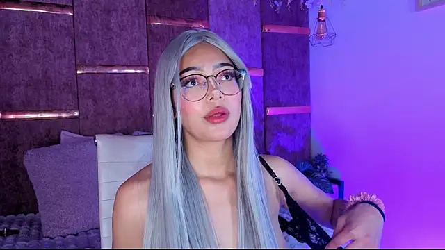  ViolletteNoir  online show from November 20, 8:09 pm