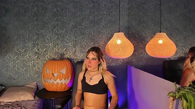 barbie moon online show from November 6, 10:30 am