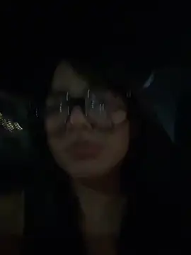 zevellez online show from November 8, 2:15 am