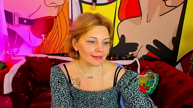 Snapshot of AmaraNights chatting on January 14, 8:23 pm AmaraNights online show from January 14, 8:23 pm