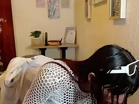 LuluKiss  online show from November 15, 1:48 pm