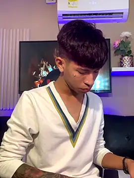 Tessachains 2  online show from November 15, 11:09 pm