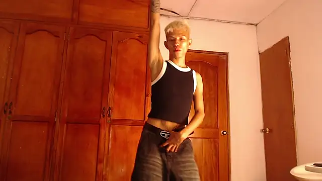 Tessachains 2  online show from March 1, 2:00 am