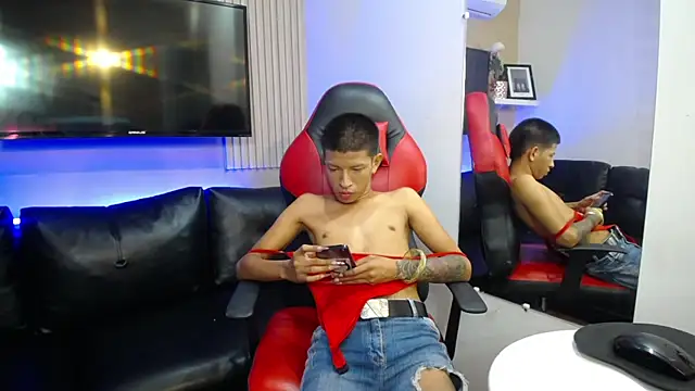 Tessachains 2  online show from December 20, 4:59 am