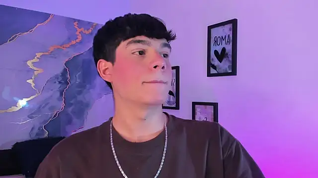 Isaac Kurtt online show from December 22, 7:58 pm