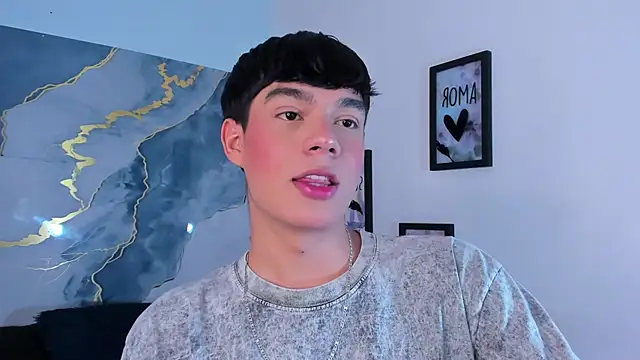 Isaac Kurtt online show from December 16, 8:02 pm