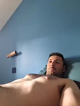 Snapshot of Paul69sb chatting on May 4, 1:25 pm Paul69sb online show from May 4, 1:25 pm