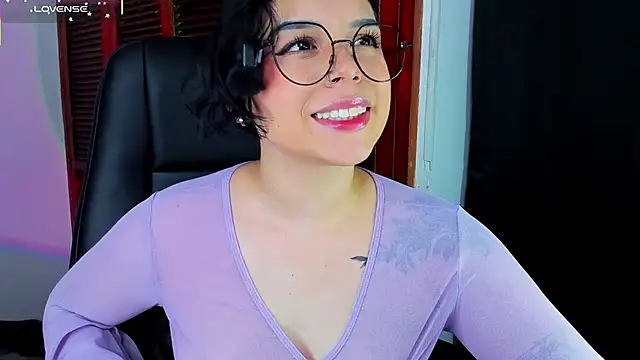 Dubraska Rubio online show from March 26, 1:15 am