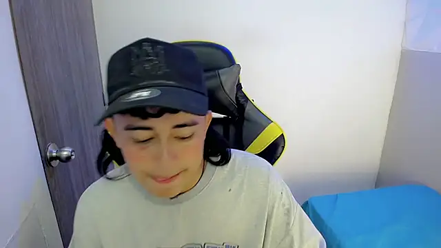 Tatann 18 online show from November 18, 8:56 pm